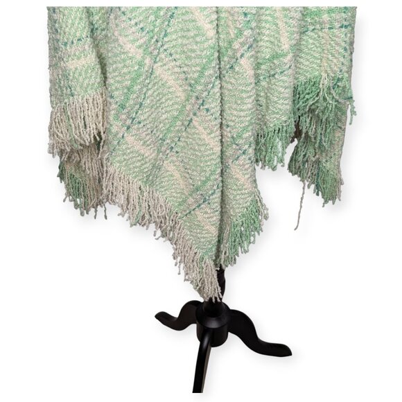 Boyne Valley Weavers Handcrafted in Ireland Chic Plaid Wool Poncho w/ Fringe NWT - Picture 5 of 11